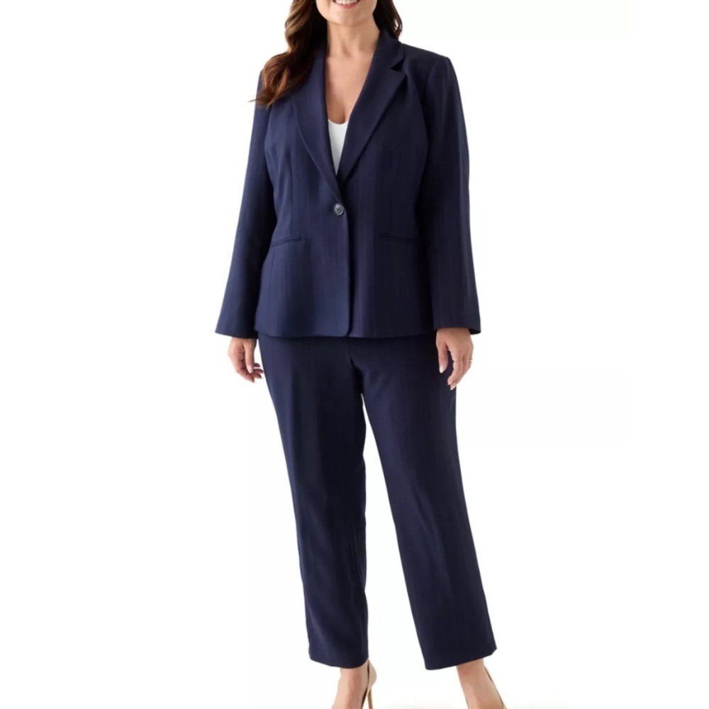 Le Suit
Plus Size Pinstripe One Button Jacket & Fly Front Slim Pant 14W